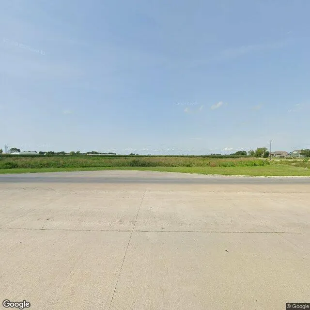 1 Cloverleaf Dr, Monmouth, Illinois 61462