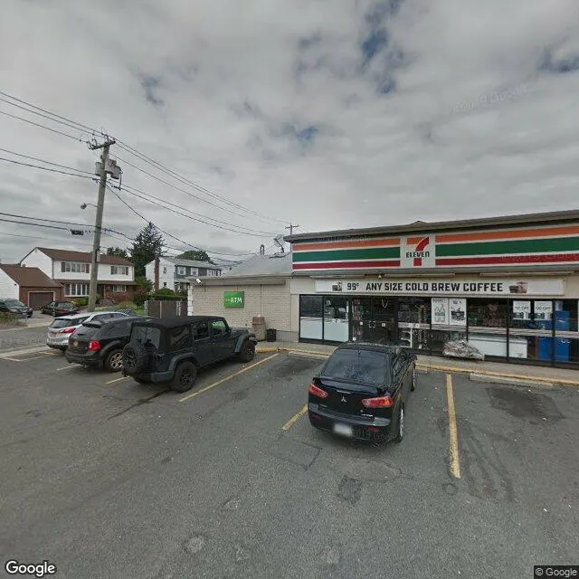 1003 Fulton St, Farmingdale, New York 11735