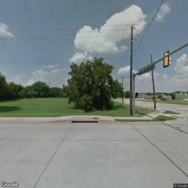 101 W Glade Rd, Euless, Texas 76039