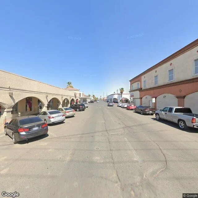 102 E 2nd St, Calexico, California 92231-2752