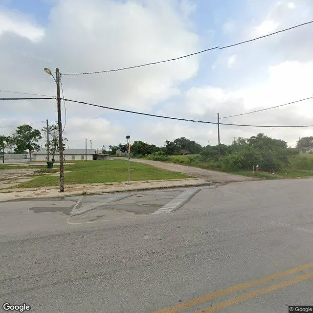 102 E Main St, Runge, Texas 78151