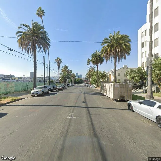 1044 Menlo Ave, Los Angeles, California 90006-2858