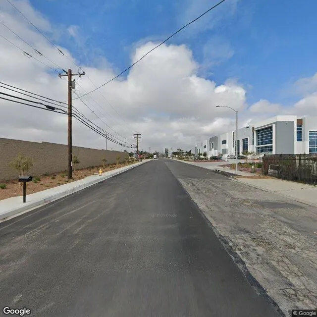 10612 Redwood Ave, Fontana, California 92337-7127