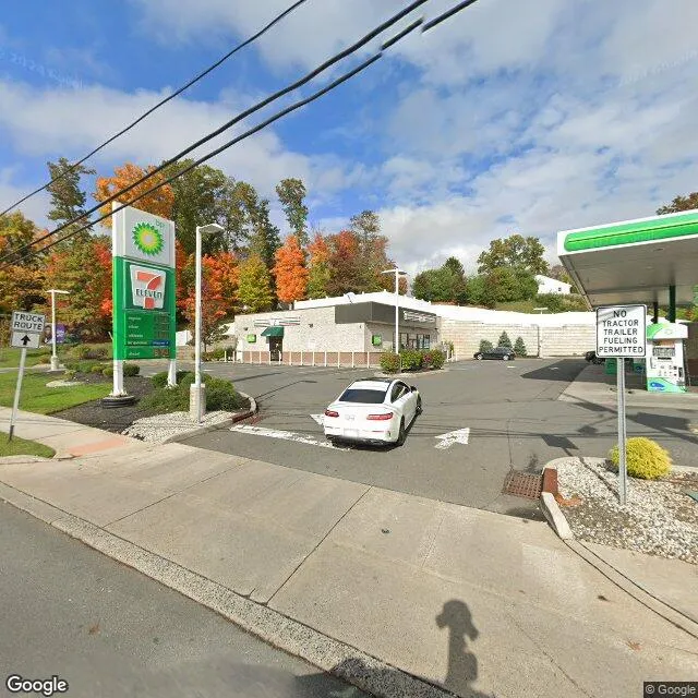 11 Lincoln Hwy, Iselin, New Jersey 08830