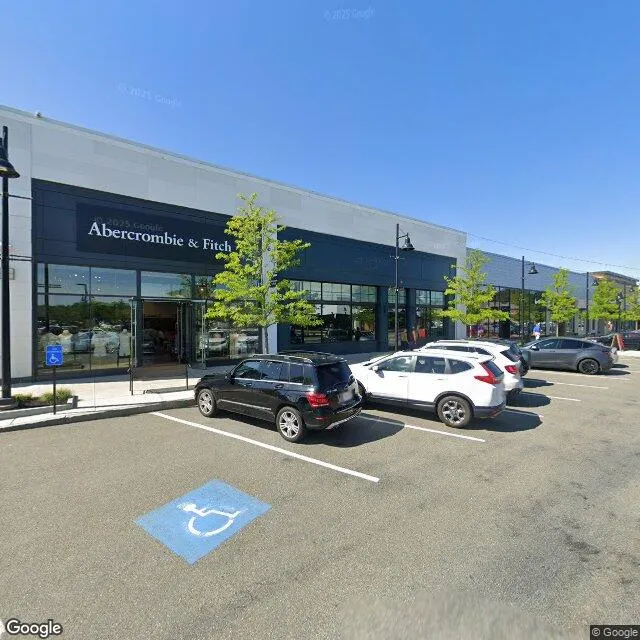 1100-1150 Market St, Lynnfield, Massachusetts 01940-4050