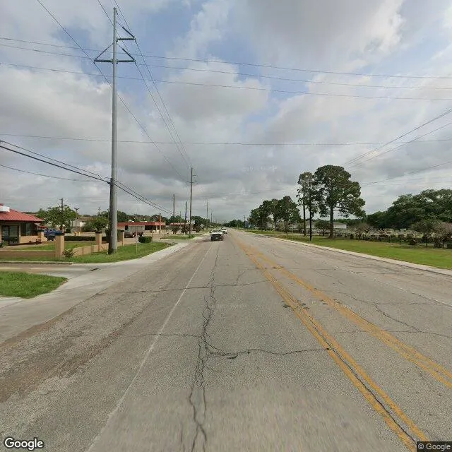 1710 S Mechanic St, Wharton, Texas 77488