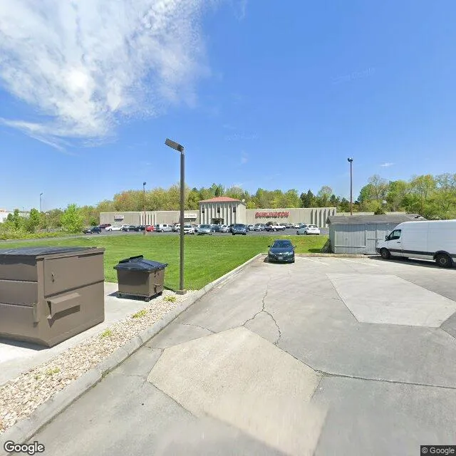 1124 E Stone Dr, Kingsport, Tennessee 37660