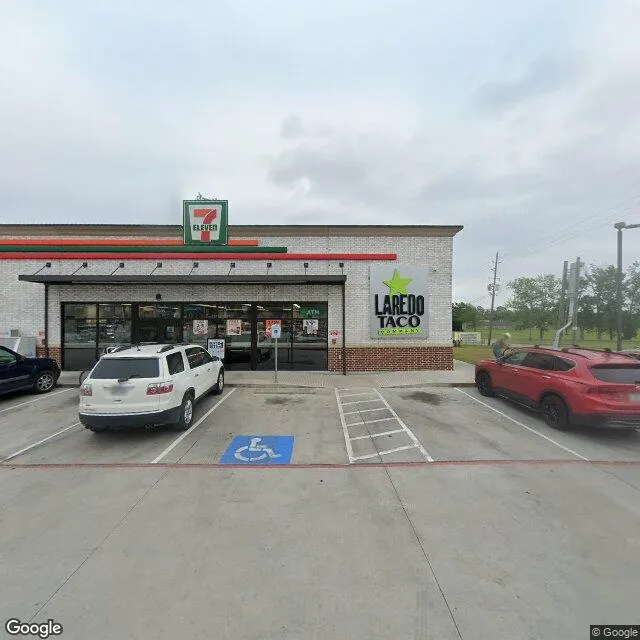 1205 N Houston St, Humble, Texas 77338