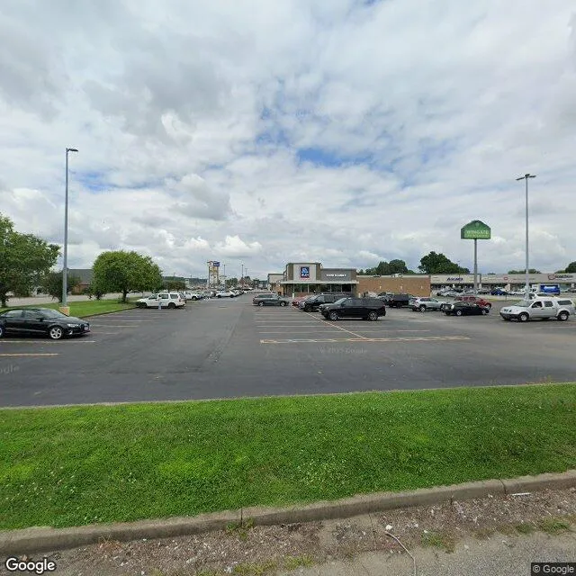 1206 Grand Central Ave, Vienna, West Virginia 26105