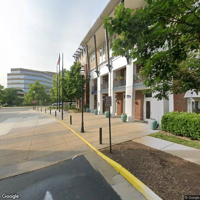 12152 Monument Dr, Fairfax, Virginia 22033