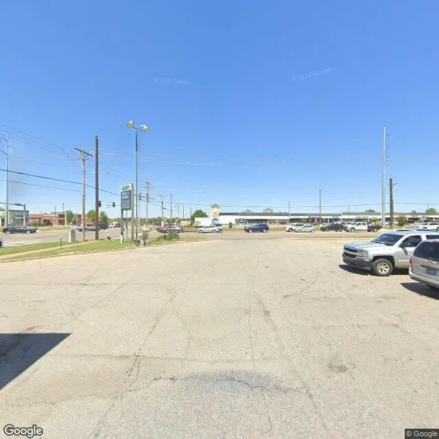 1230 N Kelly Ave, Edmond, Oklahoma 73003