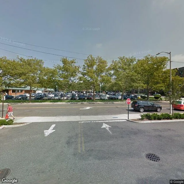 128 Village Ave, Rockville Centre, New York 11570