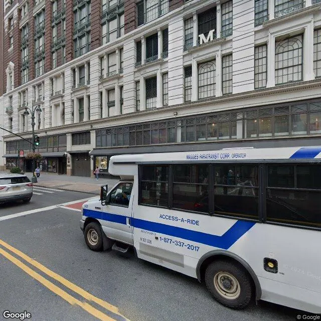 128 W 34th St, New York, New York 10001