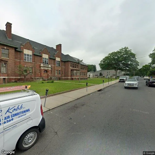 13 Tenafly Rd, Englewood, New Jersey 07631