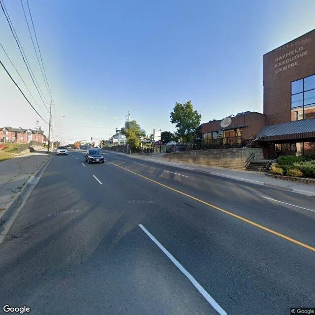 135 Bayfield St, Barrie, Ontario L4M 3B3