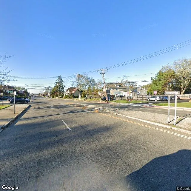 140 Little East Neck Rd, West Babylon, New York 11704