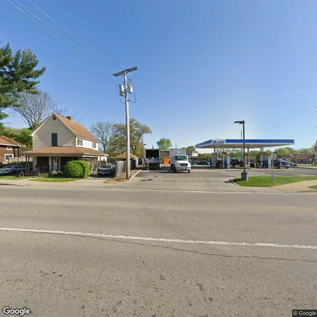 1417 S Nappanee, Elkhart, Indiana 46516