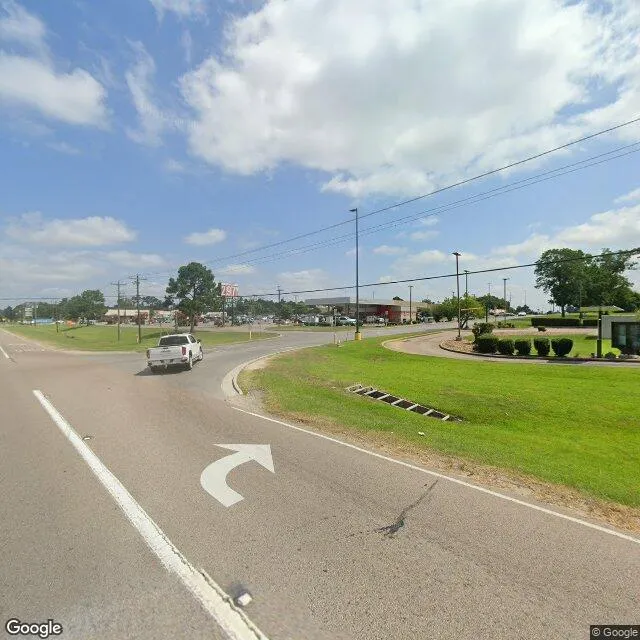 1605 W Church St, Livingston, Texas 77351