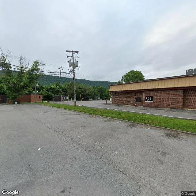 1624 S Roane St, Harriman, Tennessee 37748