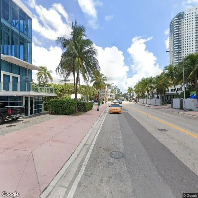 1825 Collins Ave, Miami, Florida 33139