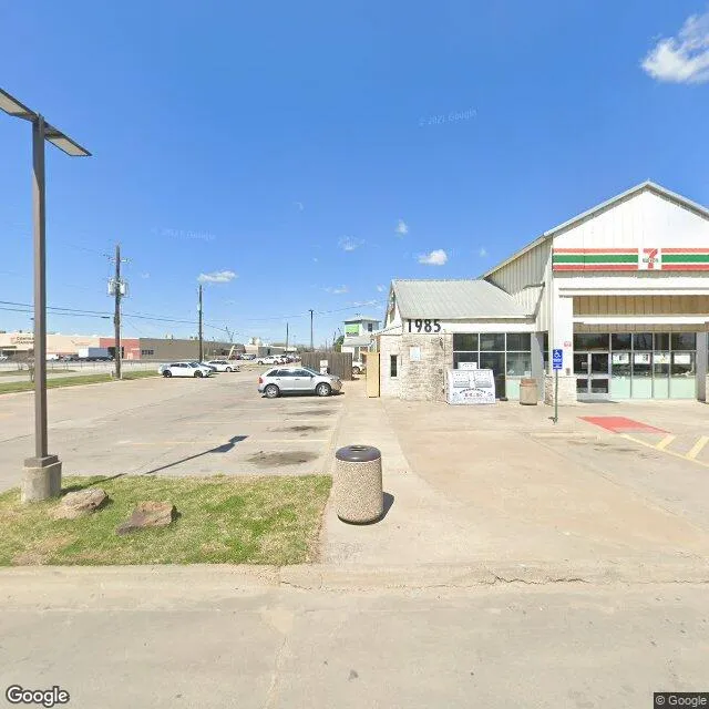 1985 W Northwest Hwy, Dallas, Texas 75220