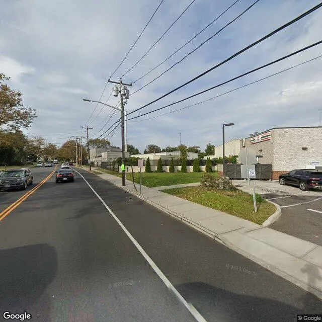2 Franklin Ave, Lynbrook, New York 11563