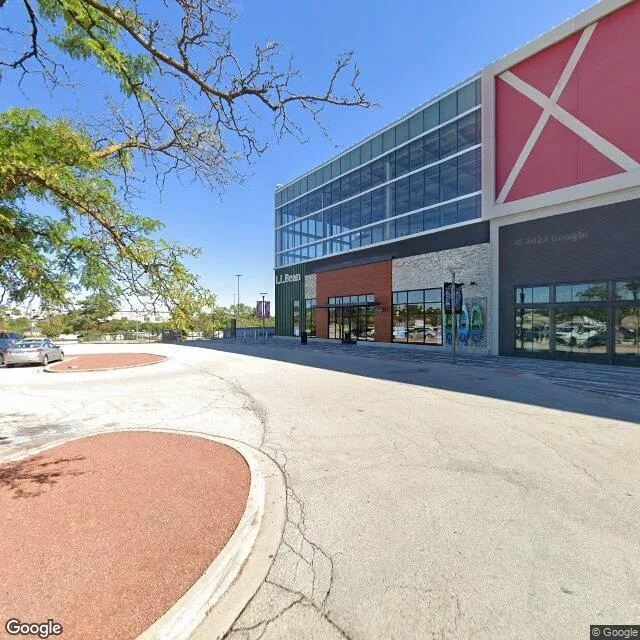 2 Oakbrook Ctr, Oak Brook, Illinois 60523-1833