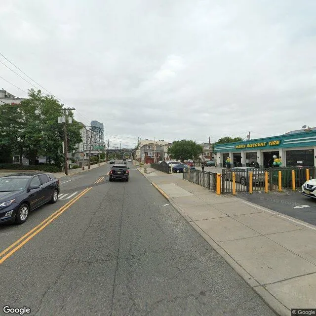 2 Passaic Ave, Harrison, New Jersey 07029