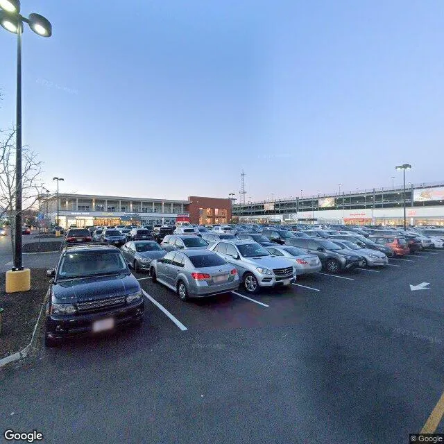 200 Elm St, Dedham, Massachusetts 02026-4536