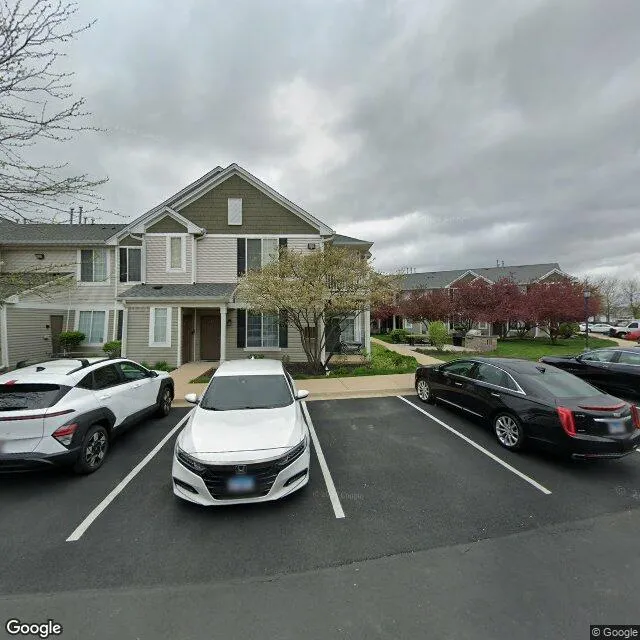 2000 Farmington Lakes Dr, Oswego, Illinois 60543