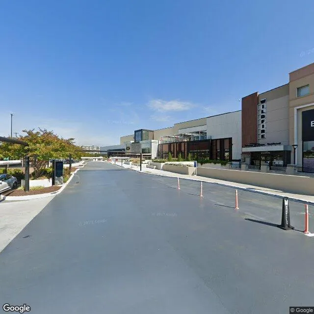 2001 International Dr, McLean, Virginia 22102-3906