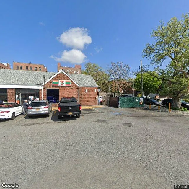 202-15 Northern Blvd, Bayside, New York 11361