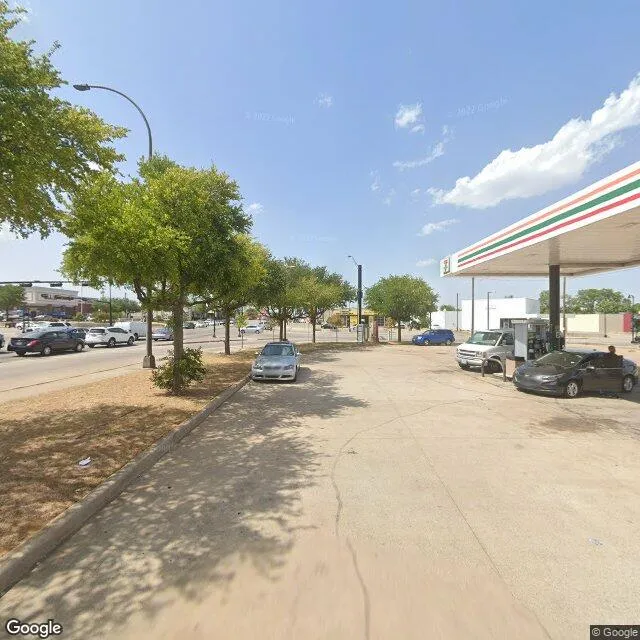 205 S Collins St, Arlington, Texas 76010