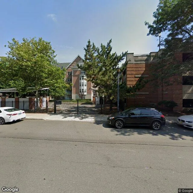 21 2nd St, Jersey City, New Jersey 07302