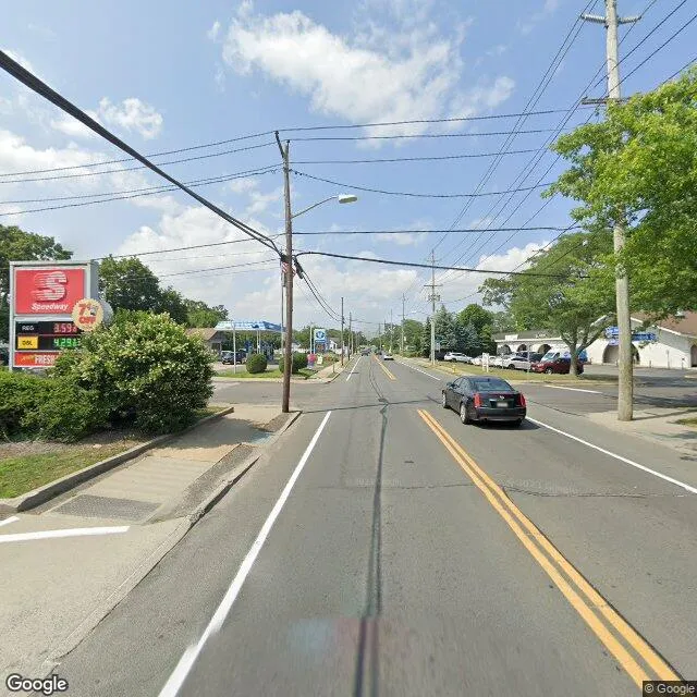 210 Islip Ave, Islip, New York 11751