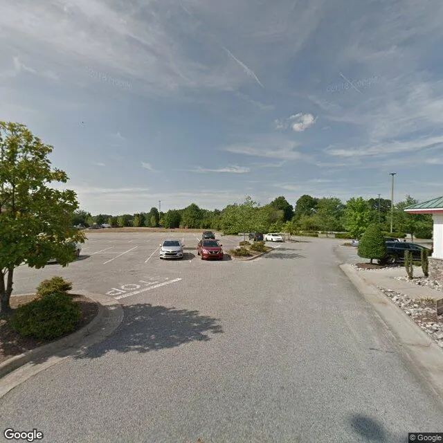 2105 Four Seasons Blvd, Greensboro, North Carolina 27407