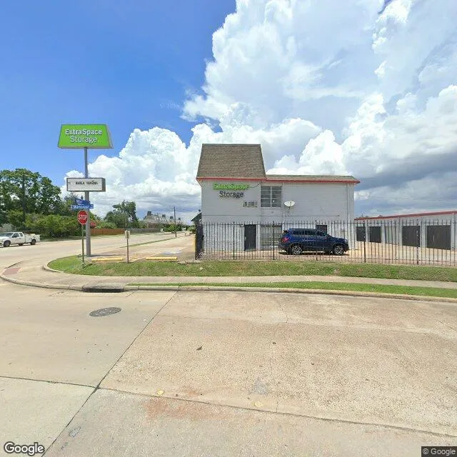 2150 Wirt Rd, Houston, Texas 77055