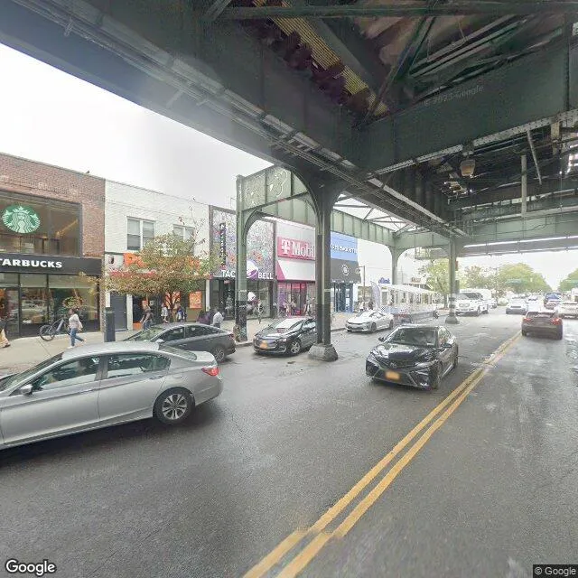 22-29 31st St, Astoria, New York 11105