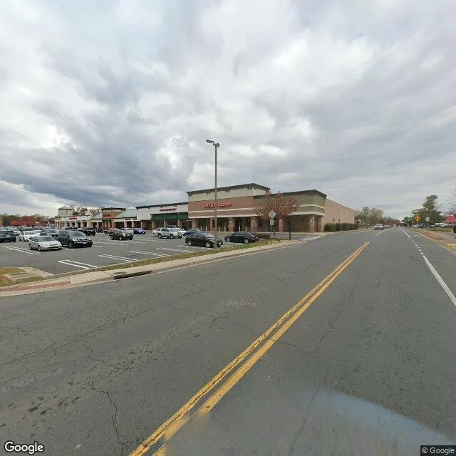 22 Plaza St, Leesburg, Virginia 20176