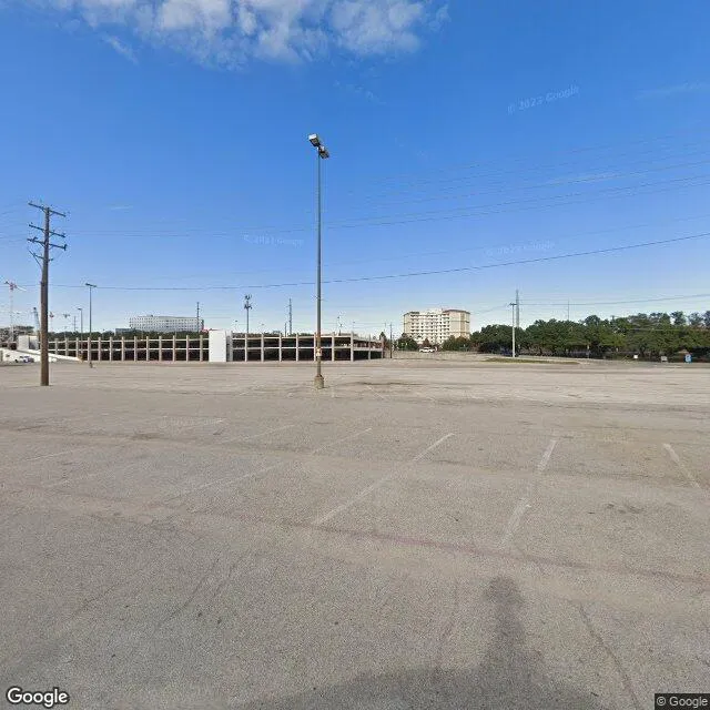 2200 N Stemmons Fwy, Dallas, Texas 75207
