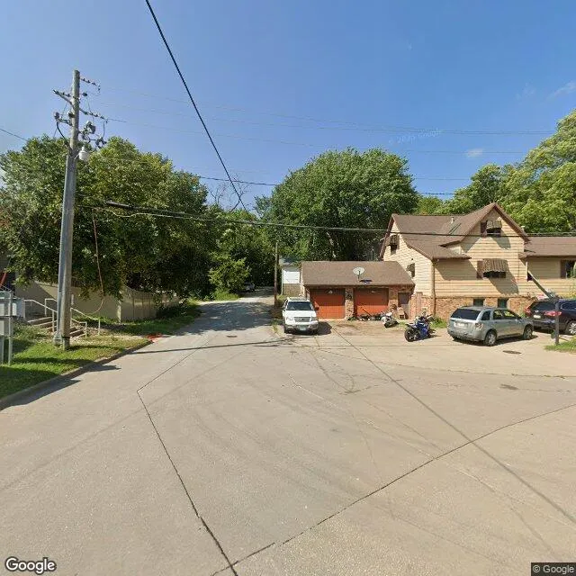 221 11th Ave, Moline, Illinois 61265