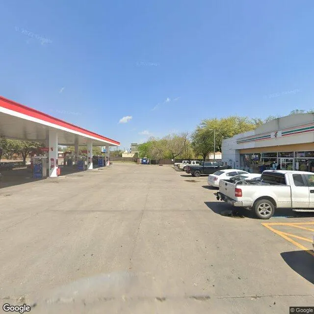 2242 S Zang Blvd, Dallas, Texas 75224