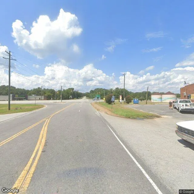 23 W Russell Lake Blvd, Calhoun Falls, South Carolina 29628