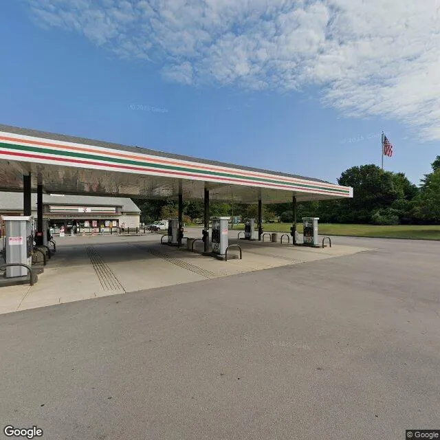 230 Central St, Hudson, New Hampshire 03051