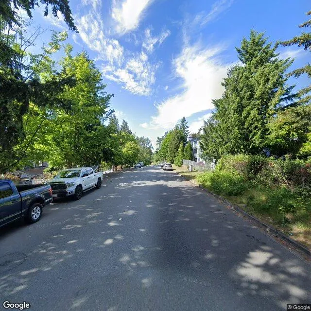 2307 NE 4th St, Renton, Washington 98056