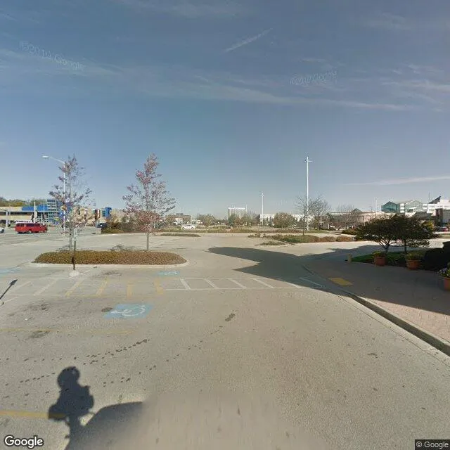 2350 N Mayfair Rd, Wauwatosa, Wisconsin 53226-1501