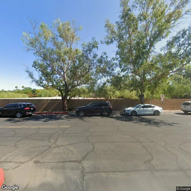 2394 E Camelback Rd, Phoenix, Arizona 85016-3429