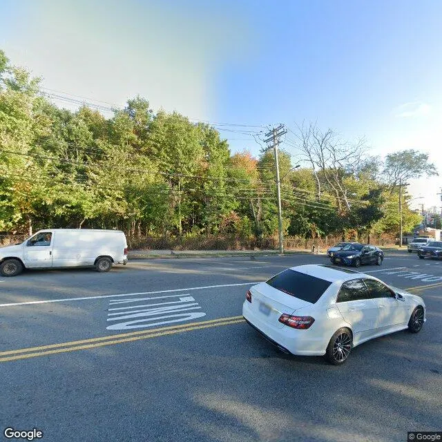 246-15 Northern Blvd, Little Neck, New York 11362