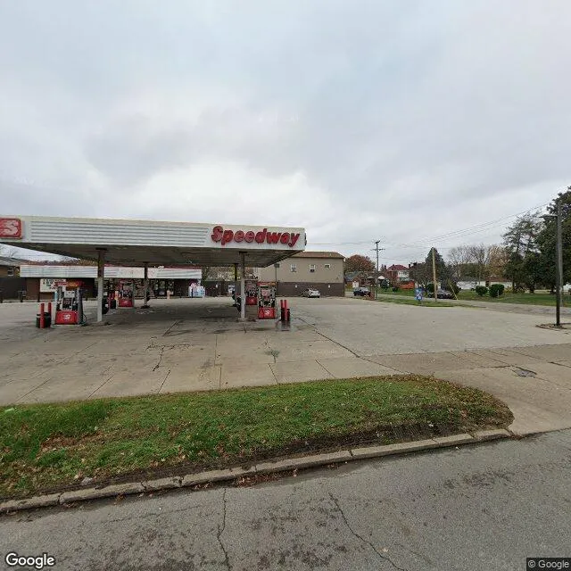 2498 3rd Ave, Huntington, West Virginia 25703