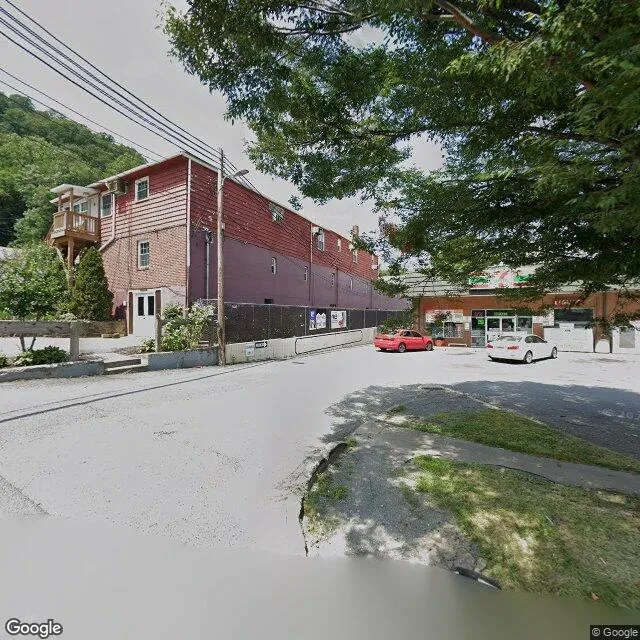 25 Union St, Berkeley Springs, West Virginia 25411